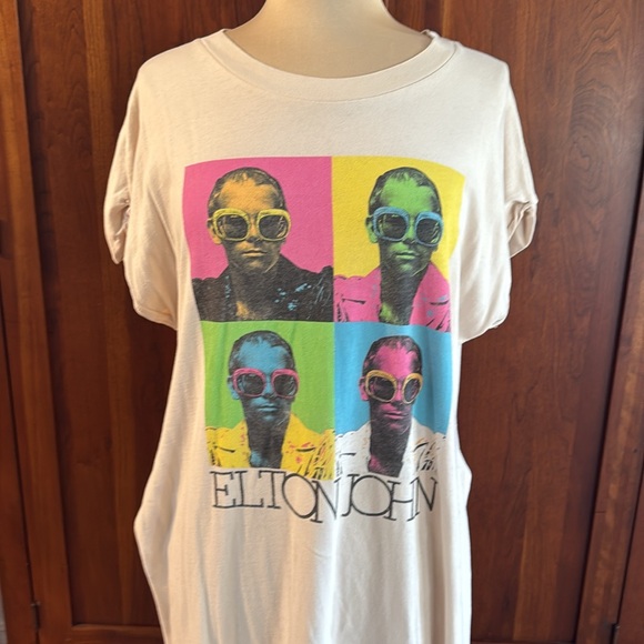 Free People x Daydreamer Elton John High Low Tee - Picture 3 of 5